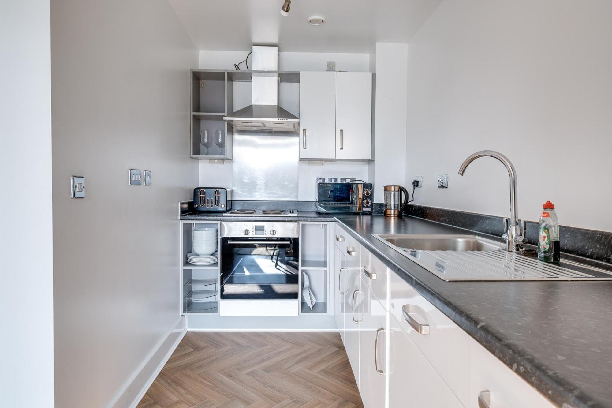 Eastern Suite - City Centre, Free Parking And Balcony Birmingham Exterior photo